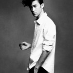 black and white photo of joseph gordon levitt