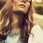 woman with pop-up glasses