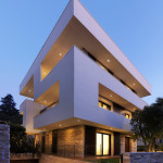 RGR House / archiNOW! | ArchDaily